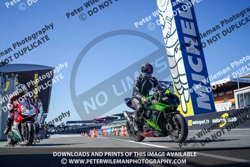 Le Mans;event digital images;france;motorbikes;no limits;peter wileman photography;trackday;trackday digital images